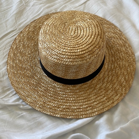 Urban Outfitters Accessories - Urban Outfitters hat